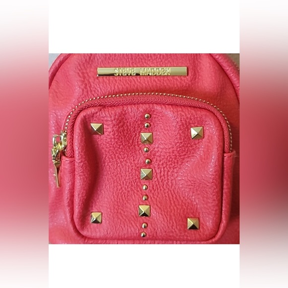Steve Madden Erin Red Pebbled Leather backpack - Picture 2 of 11